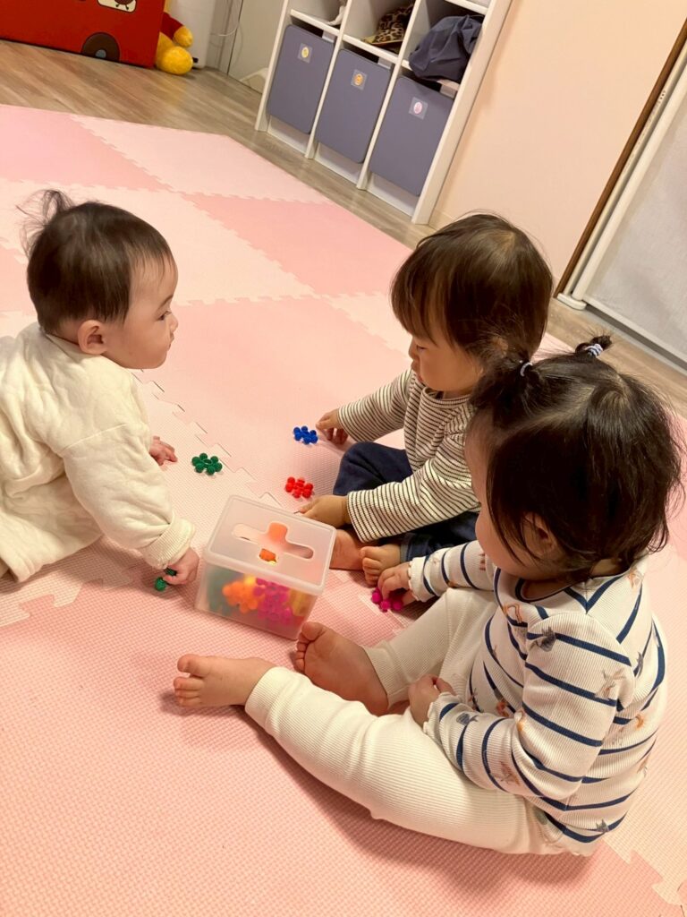 おもちゃ 室内遊び 園児